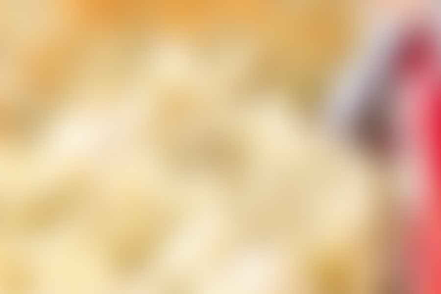 medium aged white cheddar cheese